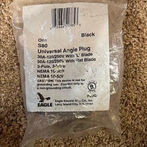 Eagle Black S80 Universal Angle Plug